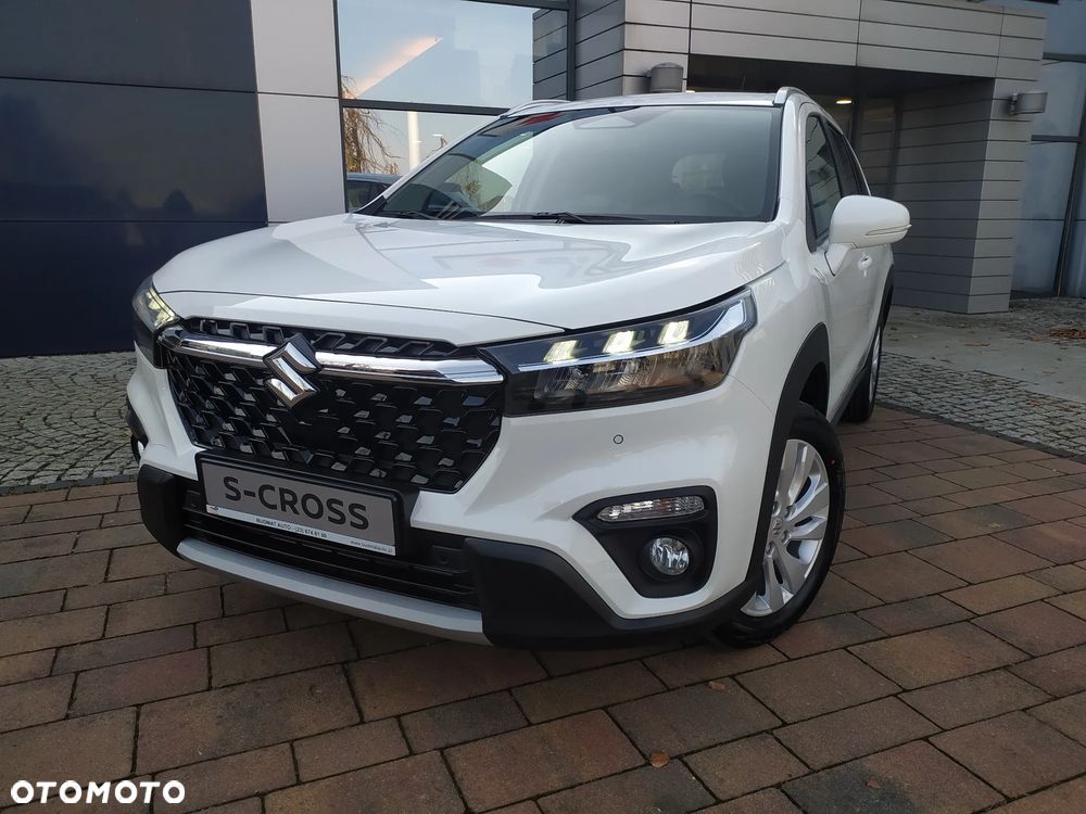 Suzuki S-Cross 1.4 BoosterJet mHEV Premium Plus SP - 11