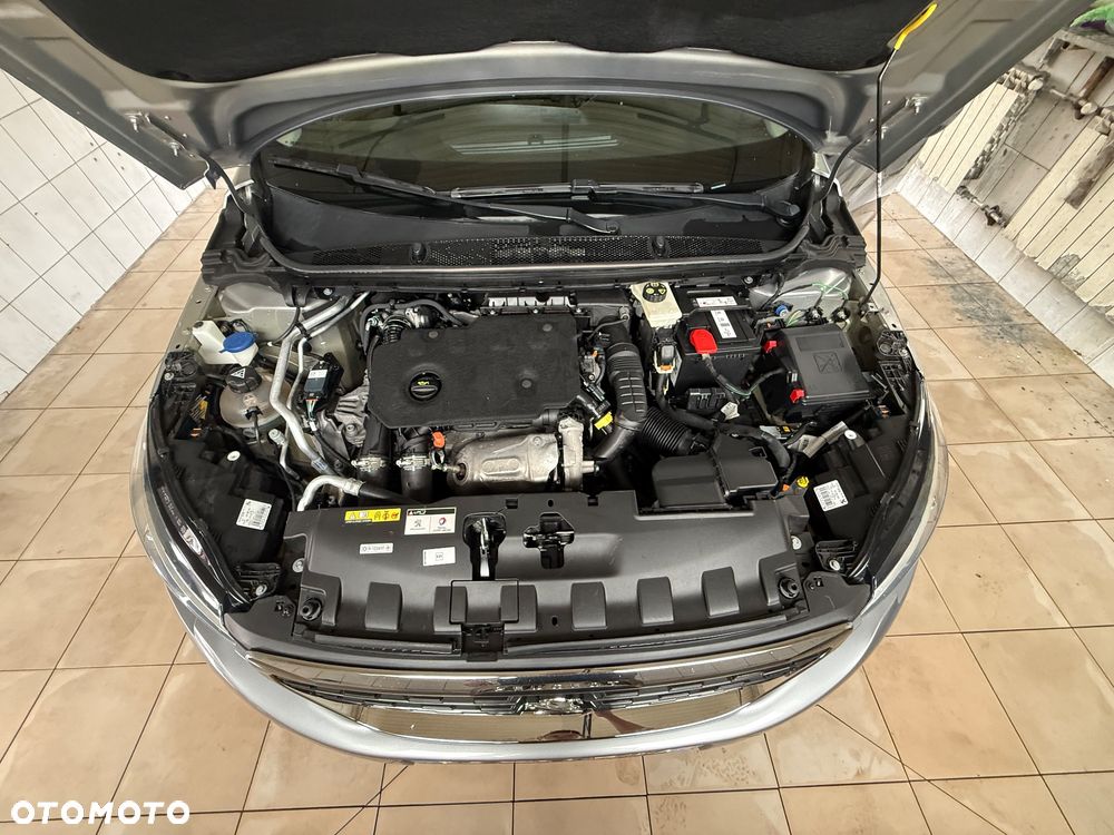 Peugeot 308 1.5 BlueHDi Active S&S EAT8 - 23