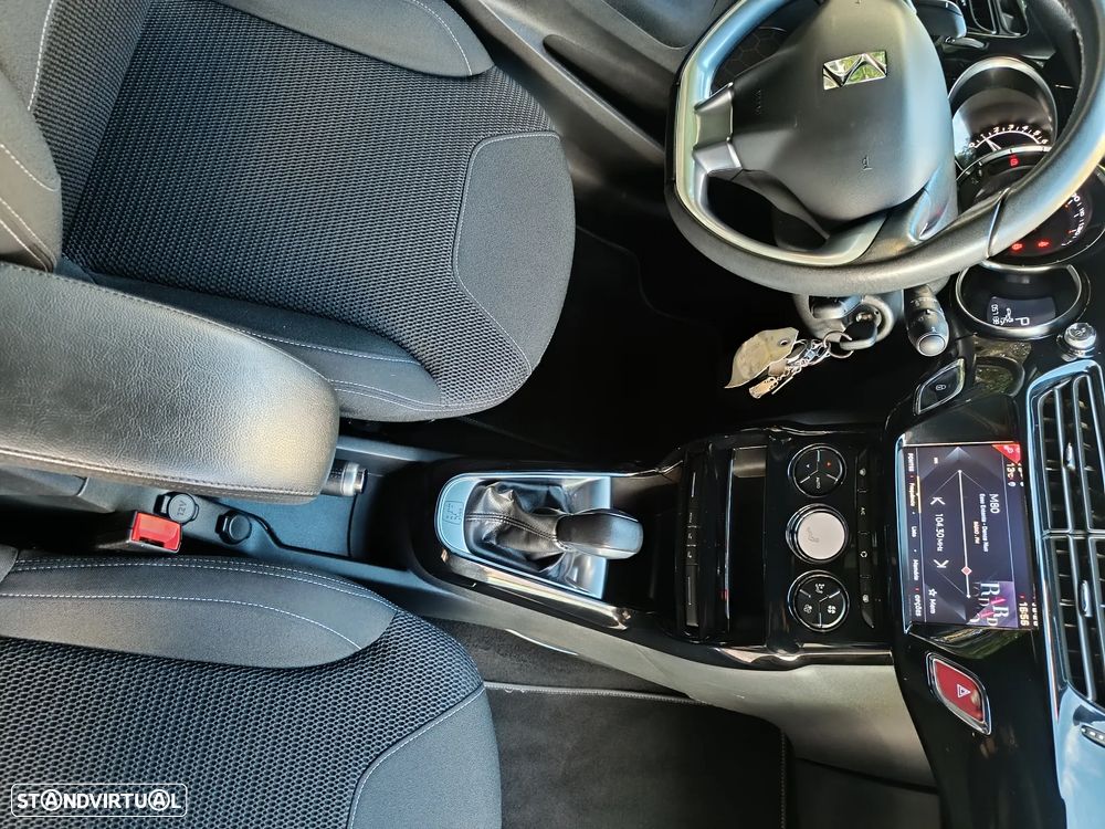 DS DS3 PureTech 110 Start & Stop EAT6 SoChic - 17