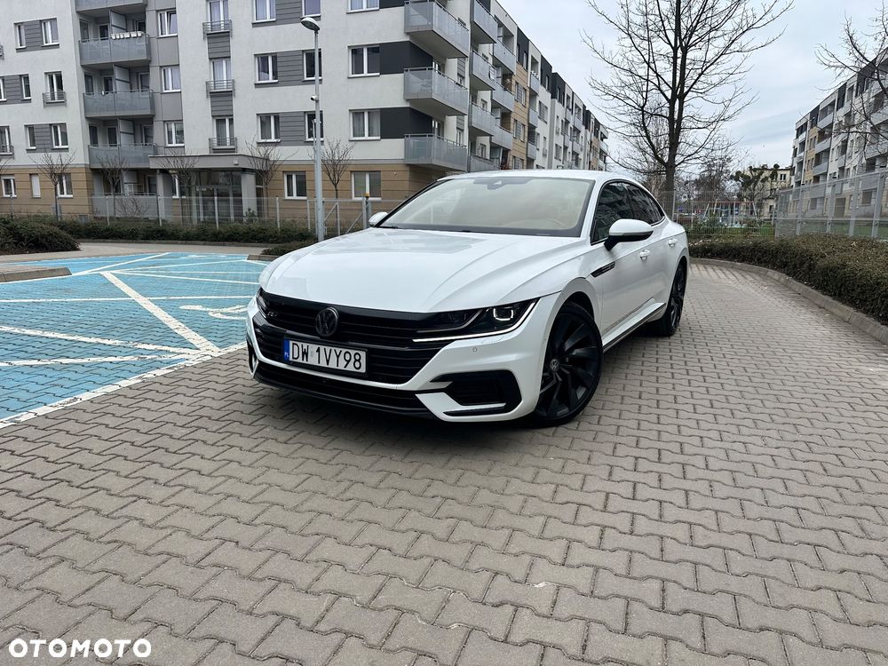 Volkswagen Arteon 2.0 TDI SCR R-Line DSG - 1