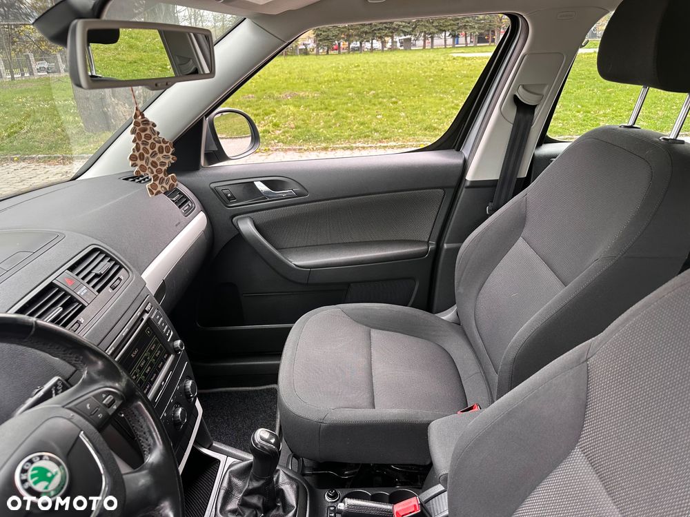 Skoda Yeti 1.2 TSI Active PLUS EDITION - 16