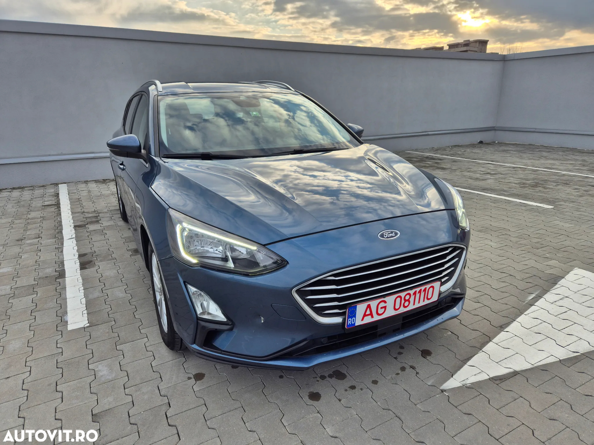 Ford Focus 1.0 EcoBoost Start-Stopp-System TITANIUM - 2