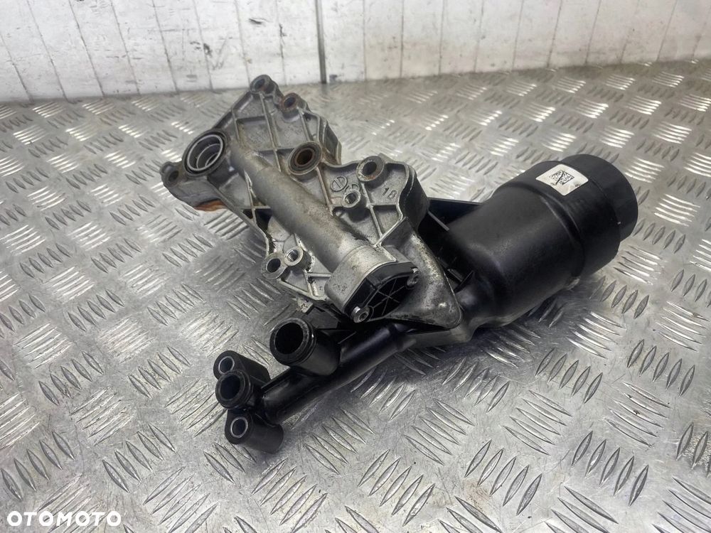 PODSTAWA CHŁODNICZKA OLEJU MERCEDES W205 W212 W906 2.2 CDI A6511801165 - 10