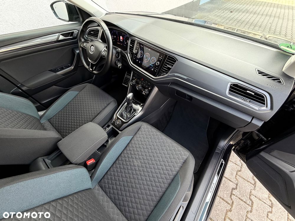 Volkswagen T-Roc 2.0 TDI SCR 4MOTION DSG IQ.DRIVE - 35