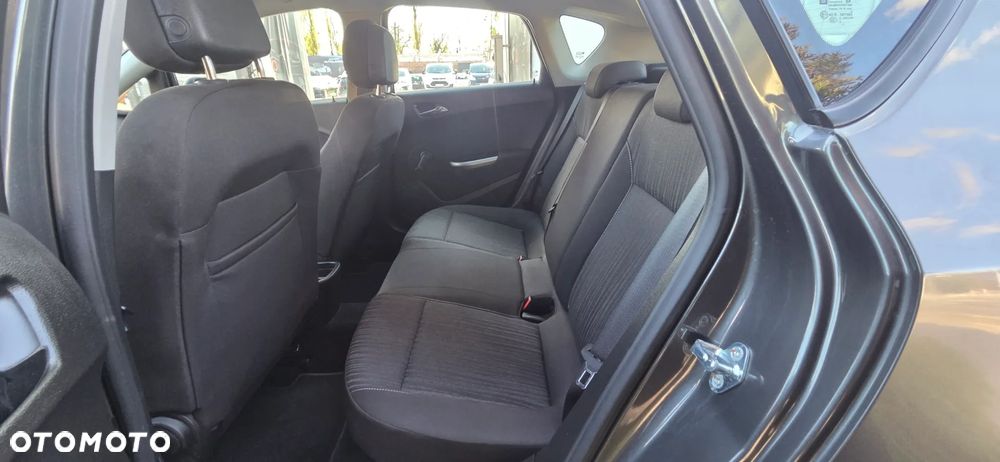 Opel Astra 1.6 Active - 31