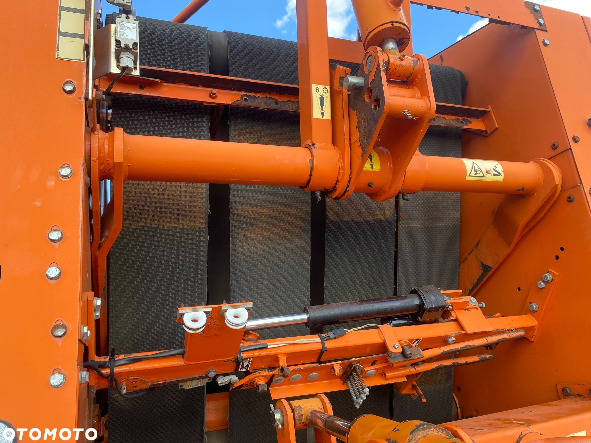 Gallignani 6800L - 9