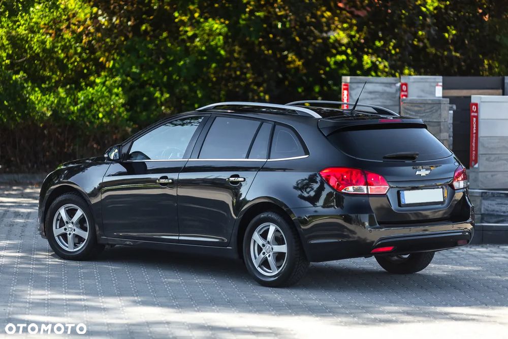 Chevrolet Cruze - 14