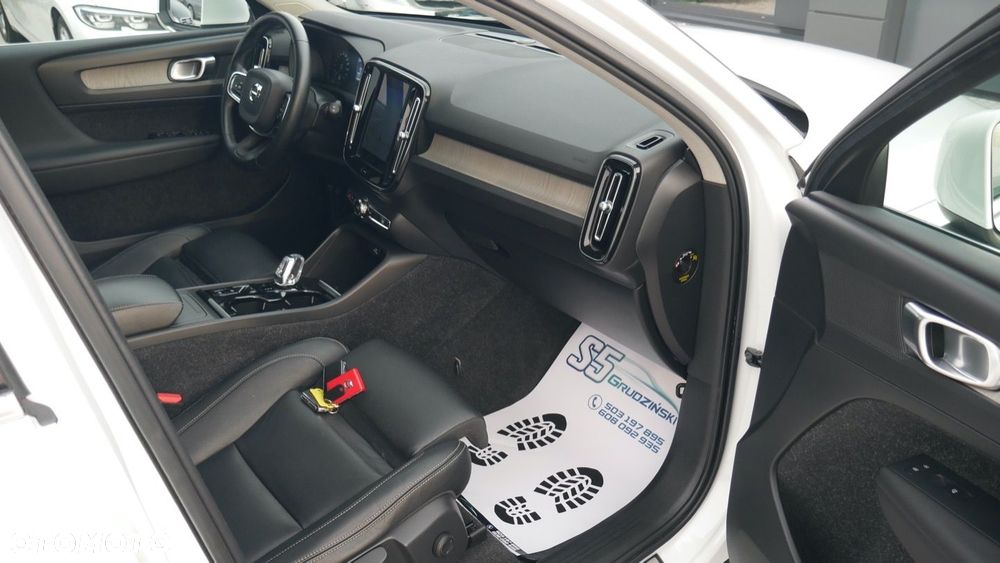 Volvo XC 40 - 17