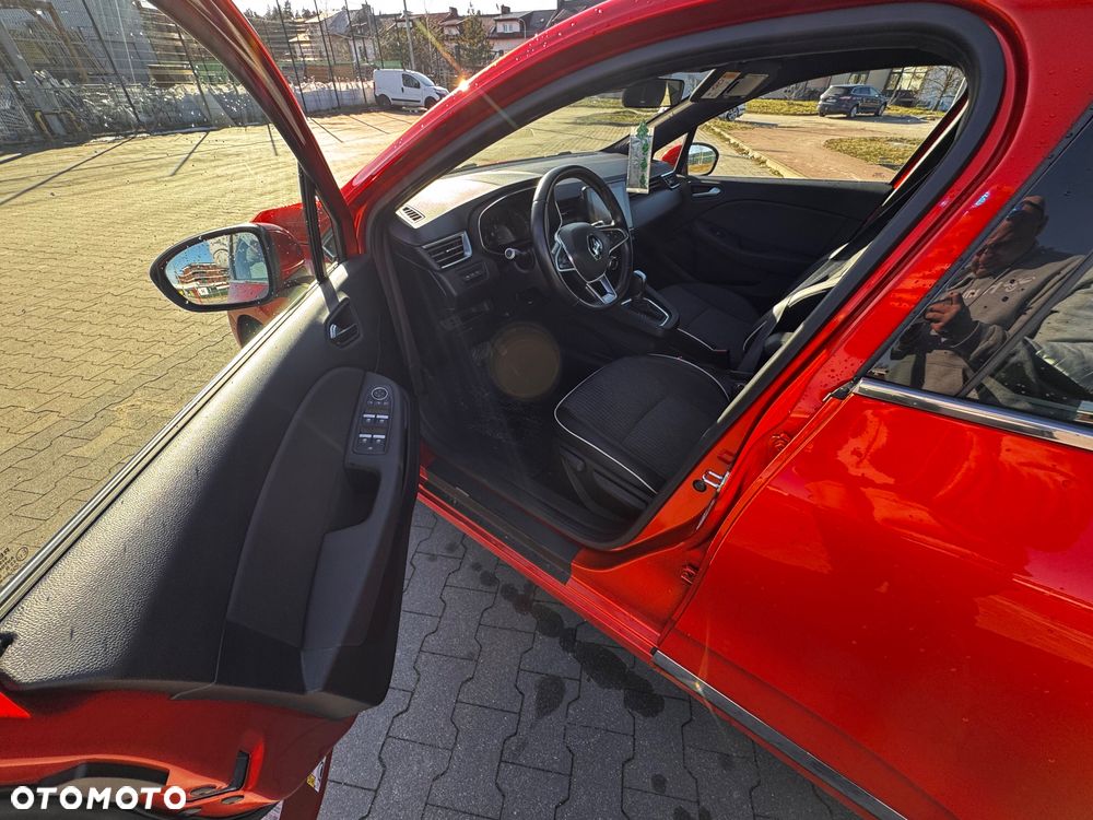 Renault Clio ver-tce-130-edc-gpf-intens - 11