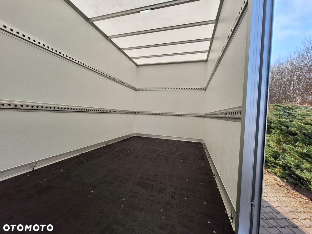 Renault Master - 18