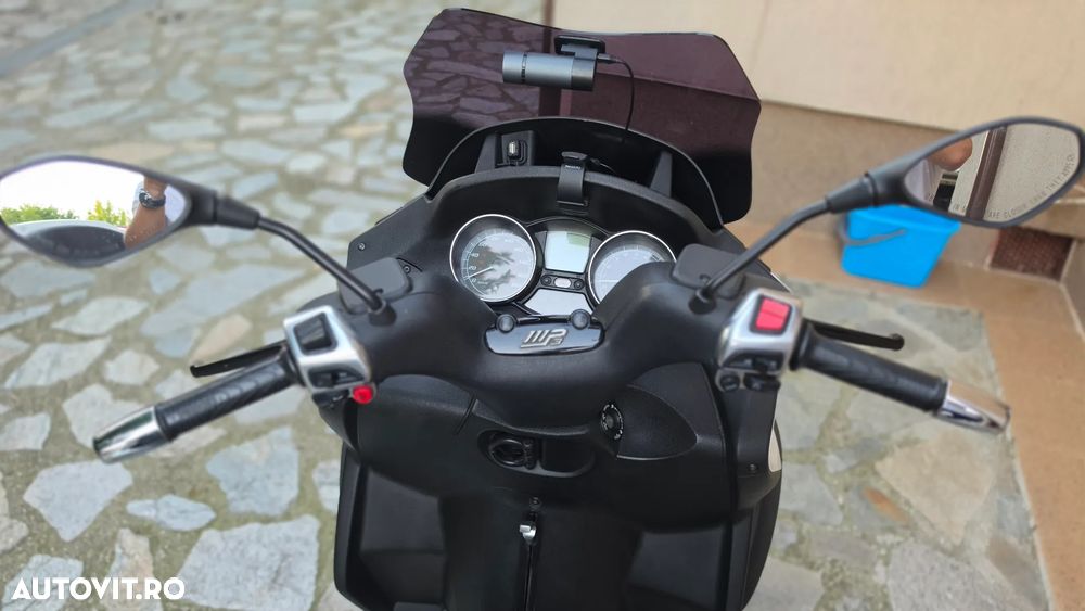 Piaggio MP3 500 Sport - 7