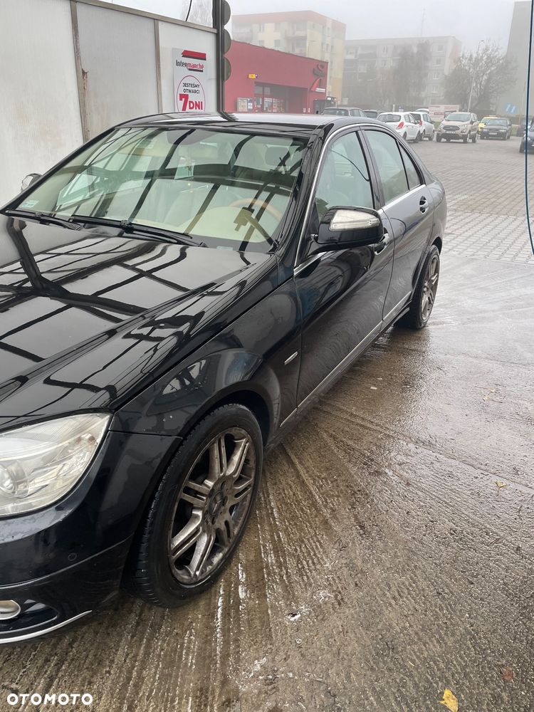 Mercedes-Benz Klasa C - 2