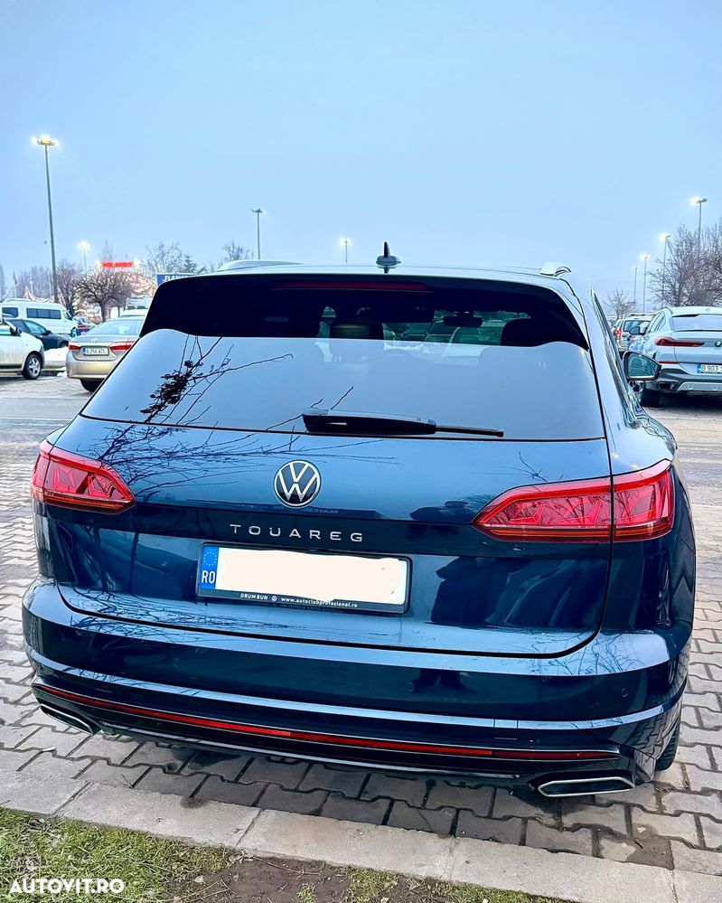 Volkswagen Touareg V6 TDI 4MOTION R-Line - 2