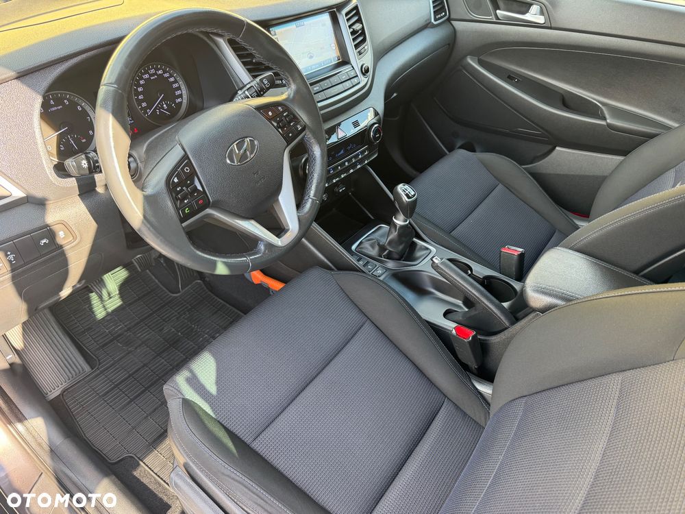 Hyundai Tucson blue 1.6 GDi 2WD Trend - 18