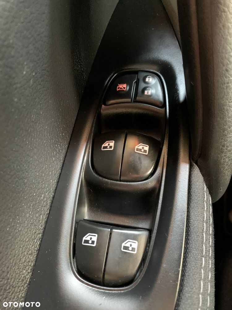 Nissan Qashqai 1.5 dCi Tekna EU6 - 23
