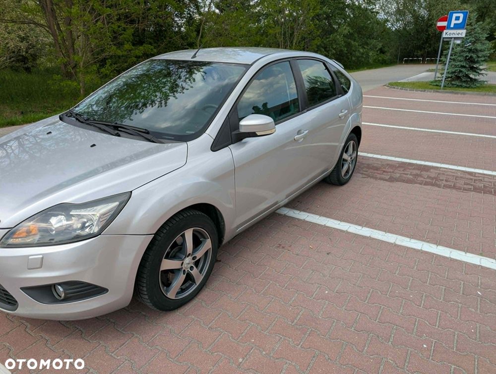 Ford Focus 2.0 TDCi Ghia DPF - 2