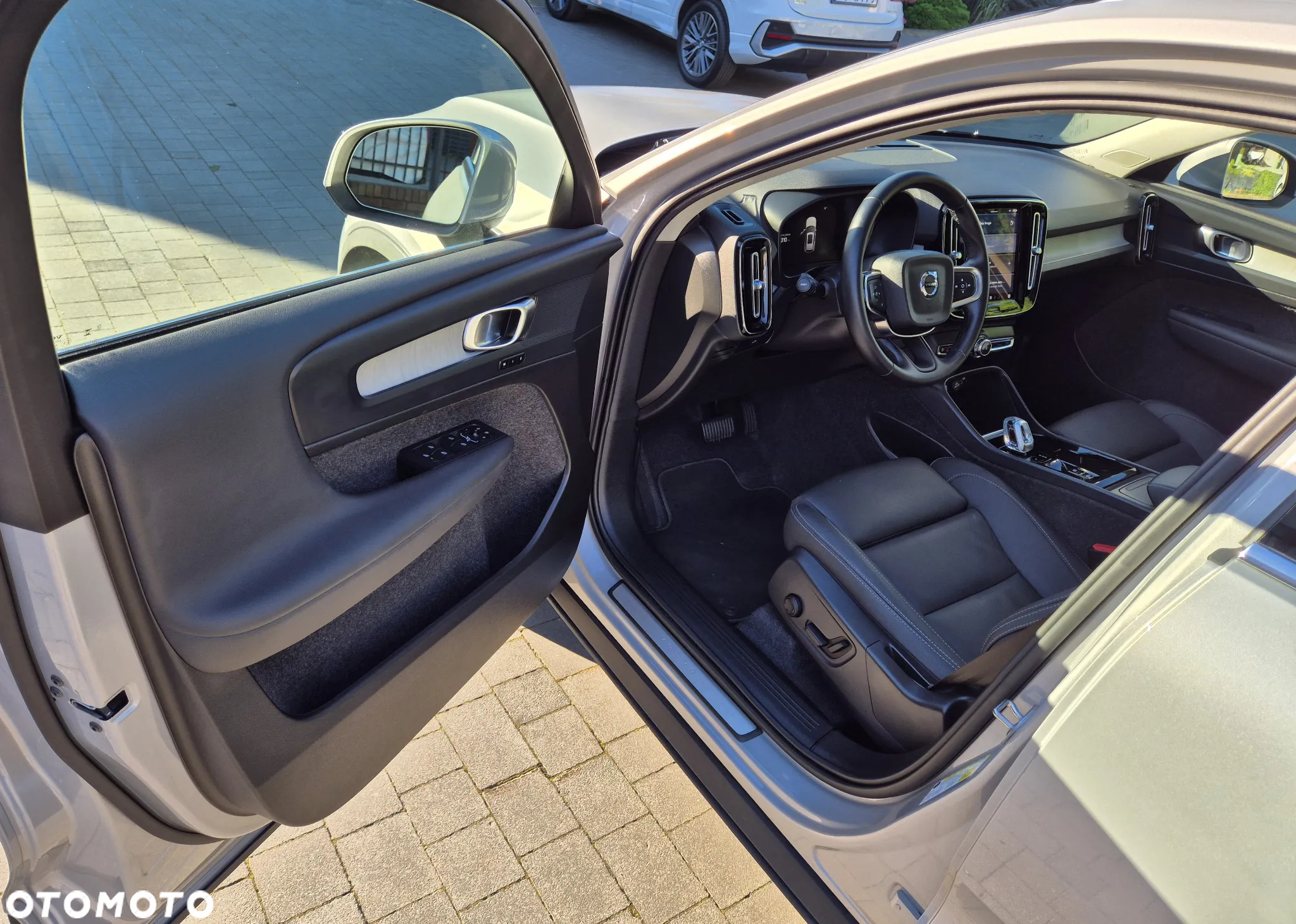 Volvo XC 40 - 9