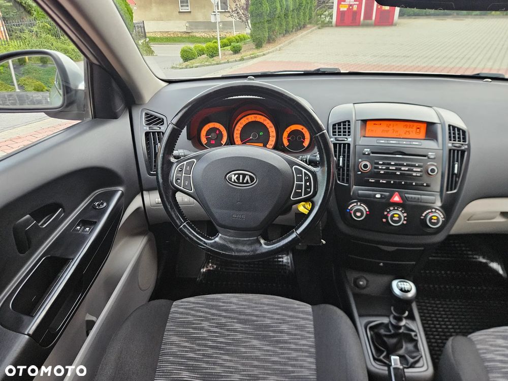 Kia Ceed 1.6 CVVT Edition 7 - 23