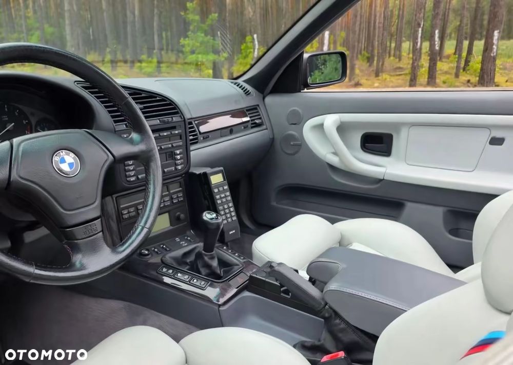 BMW Seria 3 - 16
