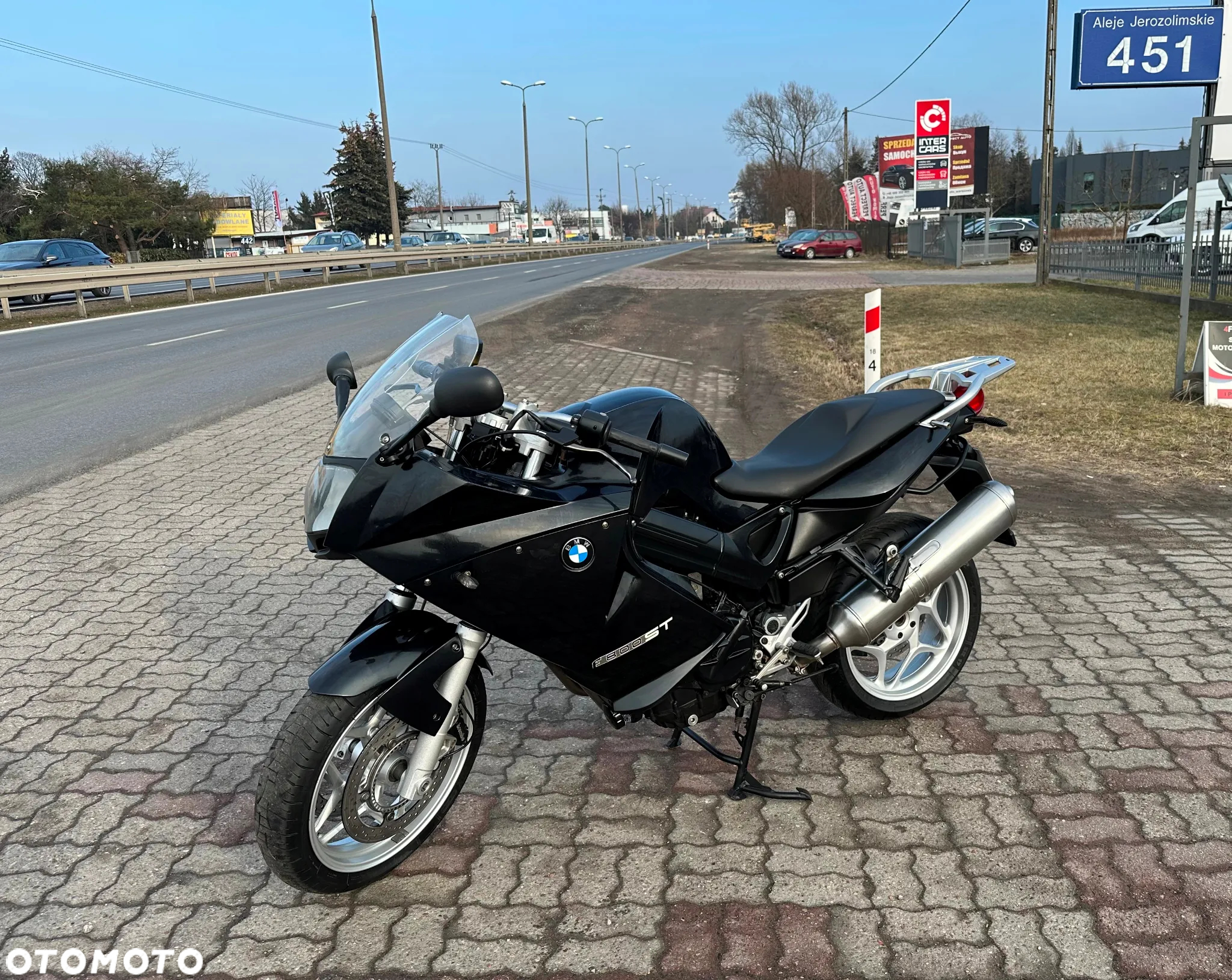 BMW F - 3