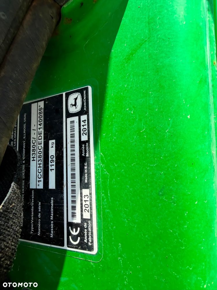 John Deere 6210R - 17