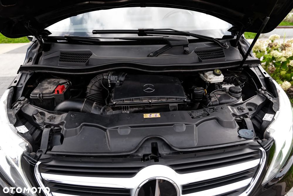 Mercedes-Benz Klasa V 250 d Exclusive 7G-Tronic - 39