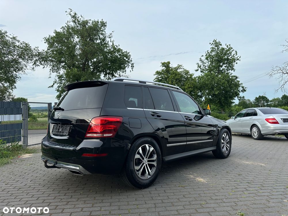 Mercedes-Benz GLK - 24