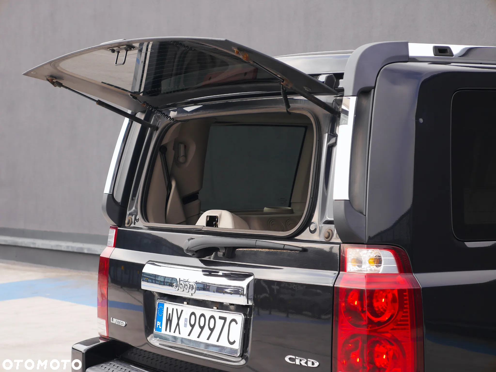 Jeep Commander 3.0 CRD Limited - 30