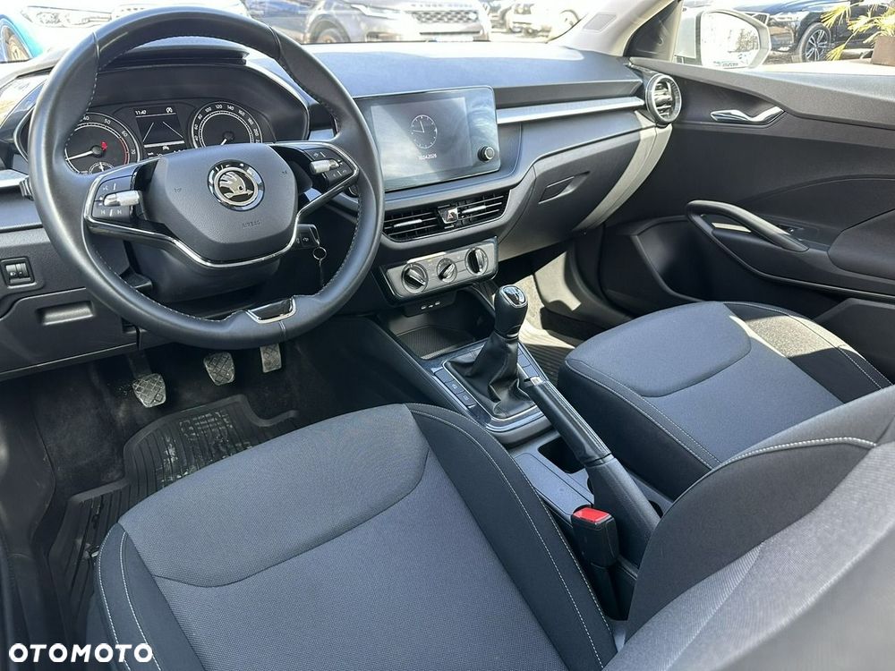 Skoda Fabia 1.0 Ambition - 23