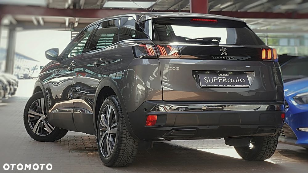 Peugeot 3008 1.2 PureTech Allure Pack S&S EAT8 - 9