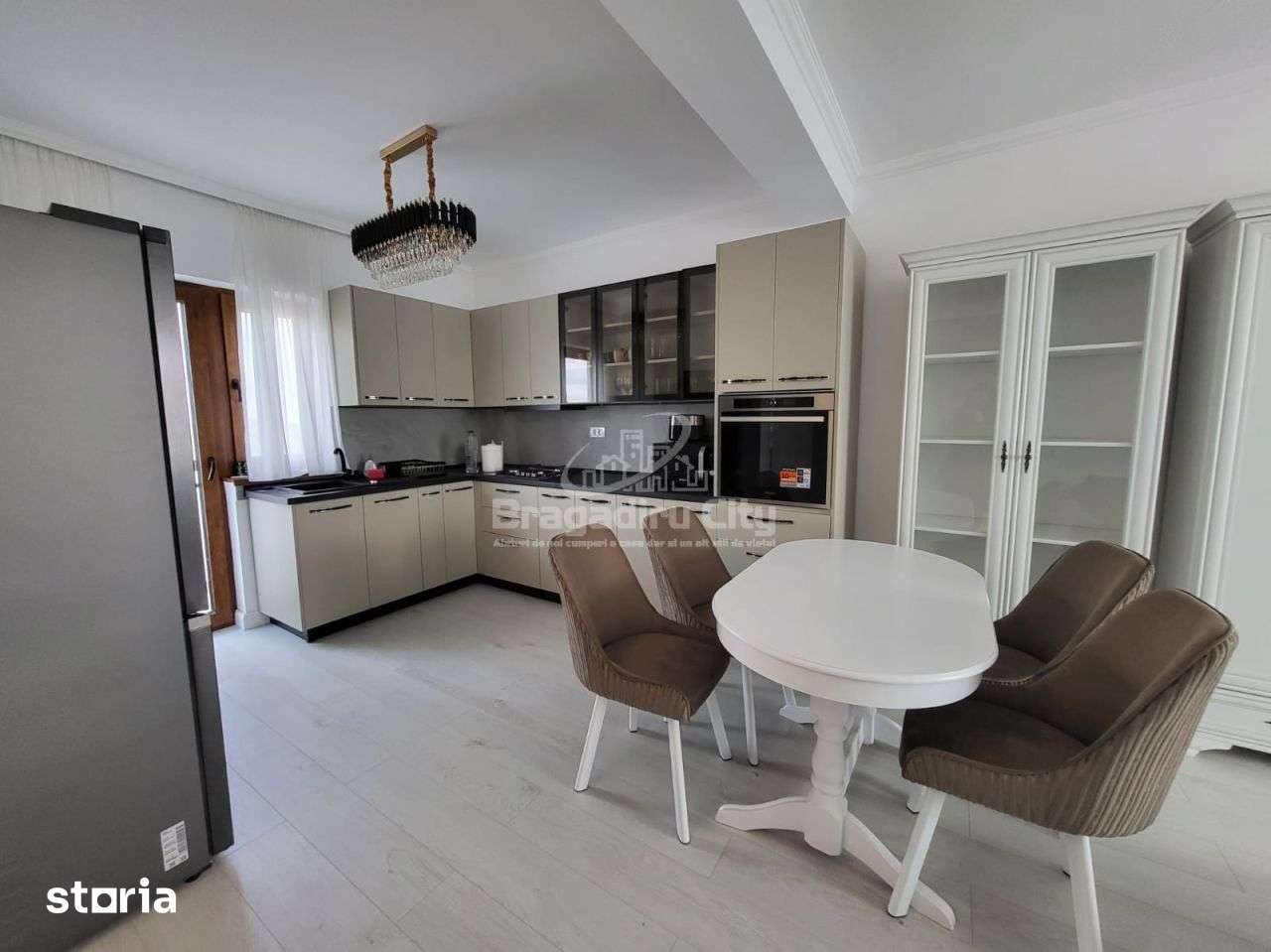 Apartament 3 cam 2 bai 2 balcoane la 5 min de Prel Ghencea — fotografia 3