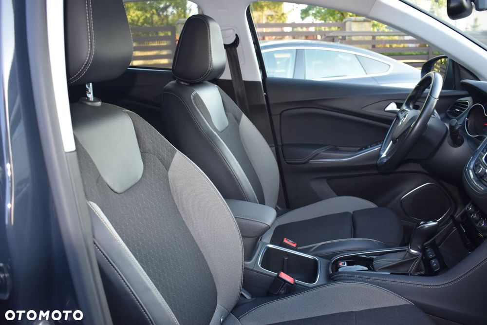 Opel Grandland X 1.6 Start/Stop Automatik Business INNOVATION - 22