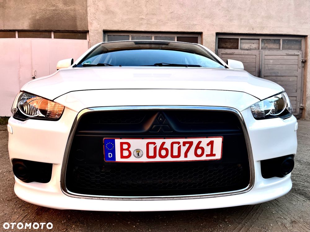 Mitsubishi Lancer 1.8 Intense - 2