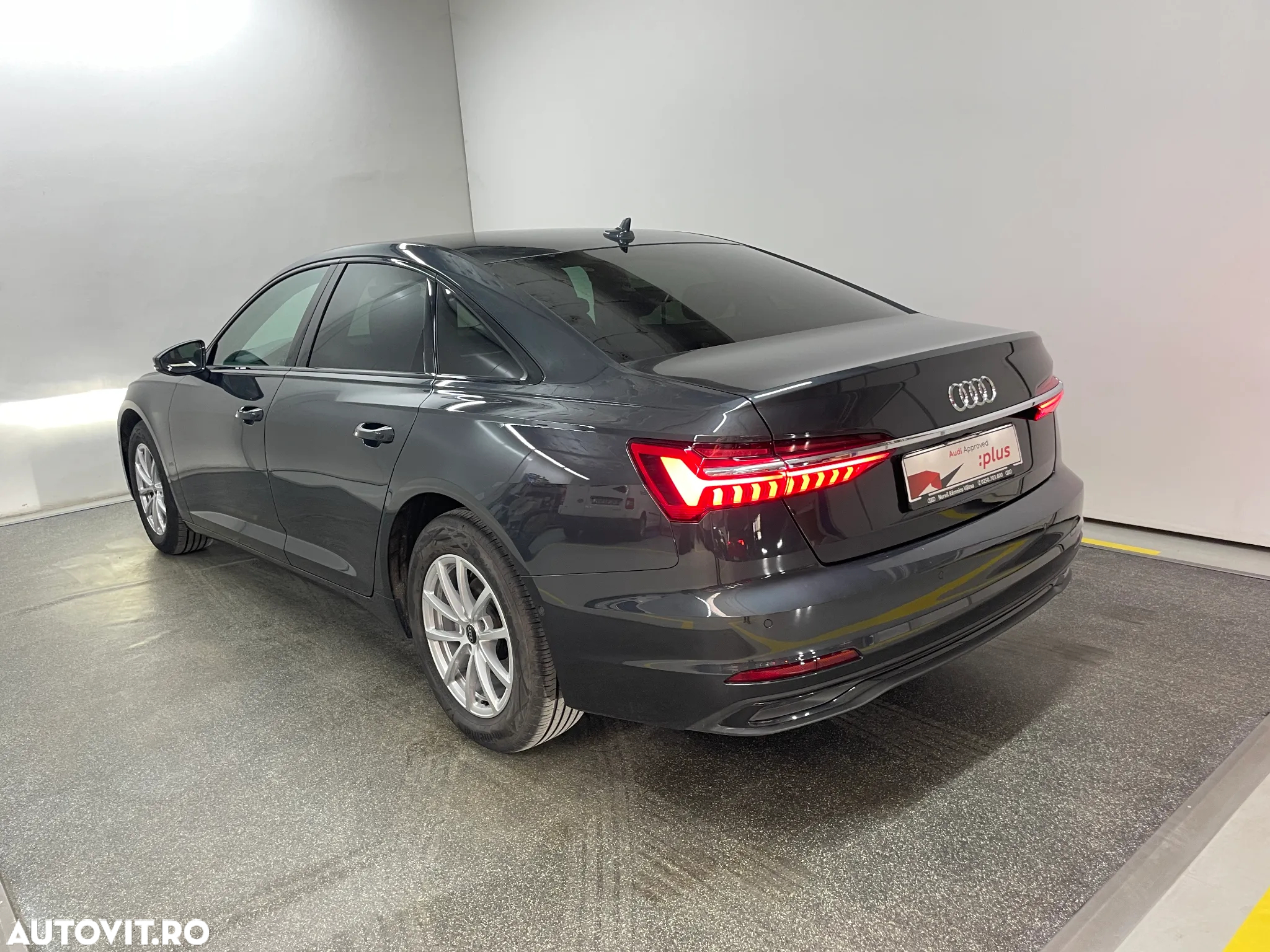 Audi A6 2.0 40 TDI quattro S tronic Basic - 3