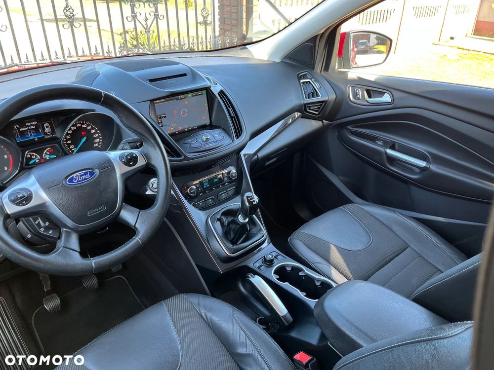 Ford Kuga 2.0 TDCi 4x4 Titanium - 16