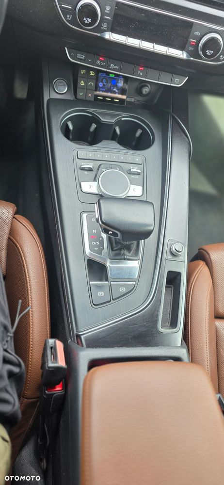 Audi A4 Avant 2.0 TDI S tronic quattro - 10