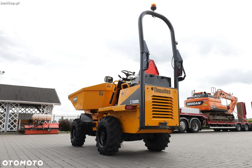 Thwaites MACH471 2 tony - 6