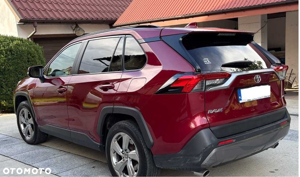 Toyota RAV4 - 7