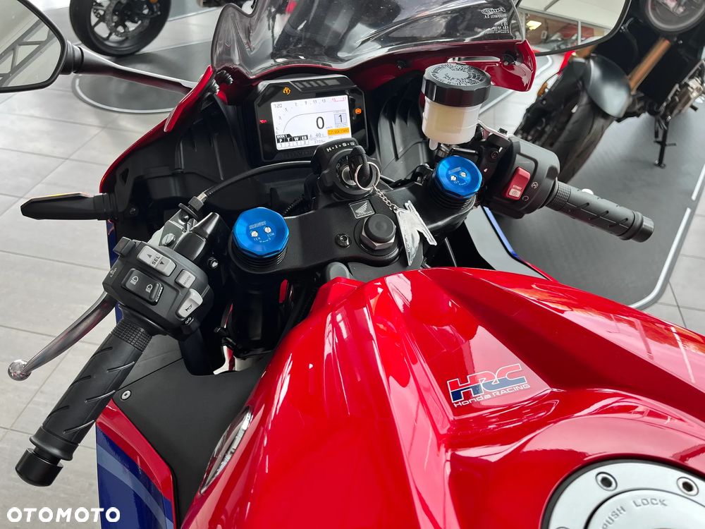 Honda CBR - 11