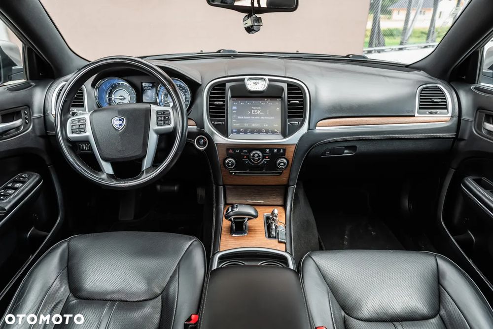 Lancia Thema 3.6 V6 VVT 24V Automatik Platinum - 21