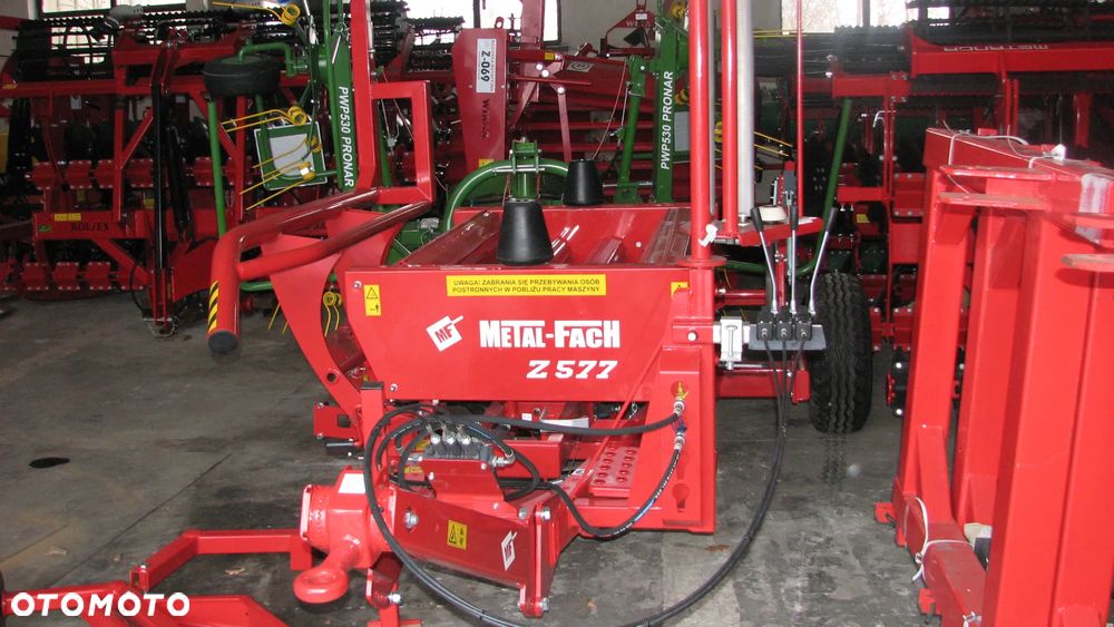 Pronar Owijarka samozaładowcza bel PRONAR Z-245, Z-245/1, Metal-Fach 577 samozaładowcze, belarka, foliarka, zawieszame ROLMAKO, SIPMA, - 24