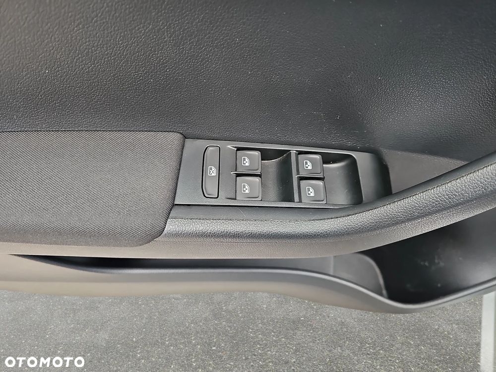 Skoda Fabia 1.0 TSI Ambition - 12
