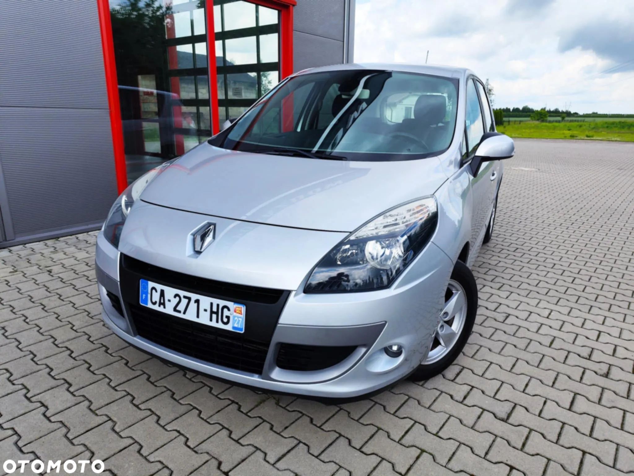 Renault Scenic 1.5 dCi Dynamique - 1