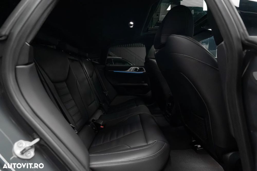 BMW M4 M440i xDrive Gran Coupe - 31