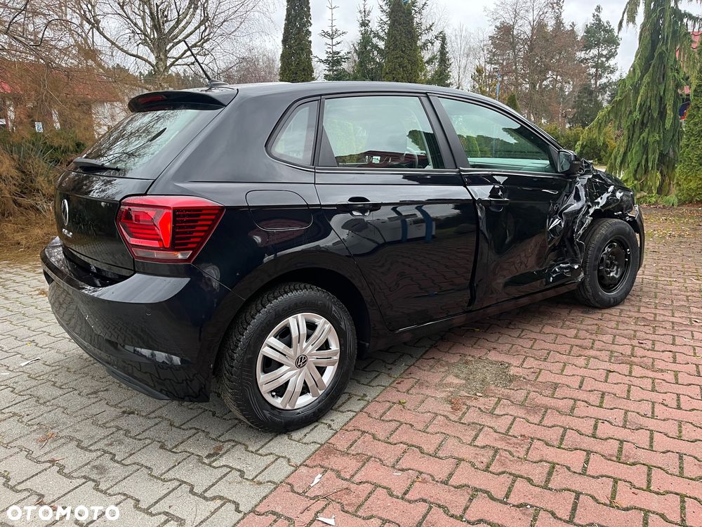 Volkswagen Polo 1.0 - 6