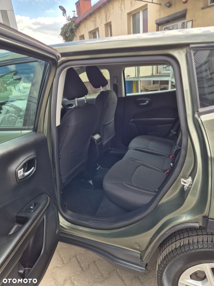 Jeep Compass 1.6 MultiJet Sport - 11