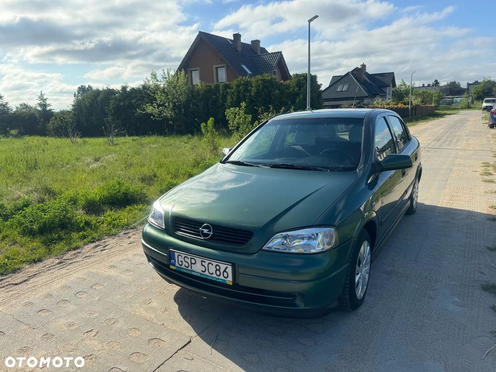 Opel Astra - 1