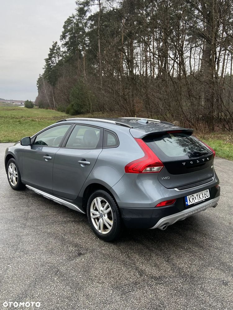 Volvo V40 T3 Drive-E Momentum - 27