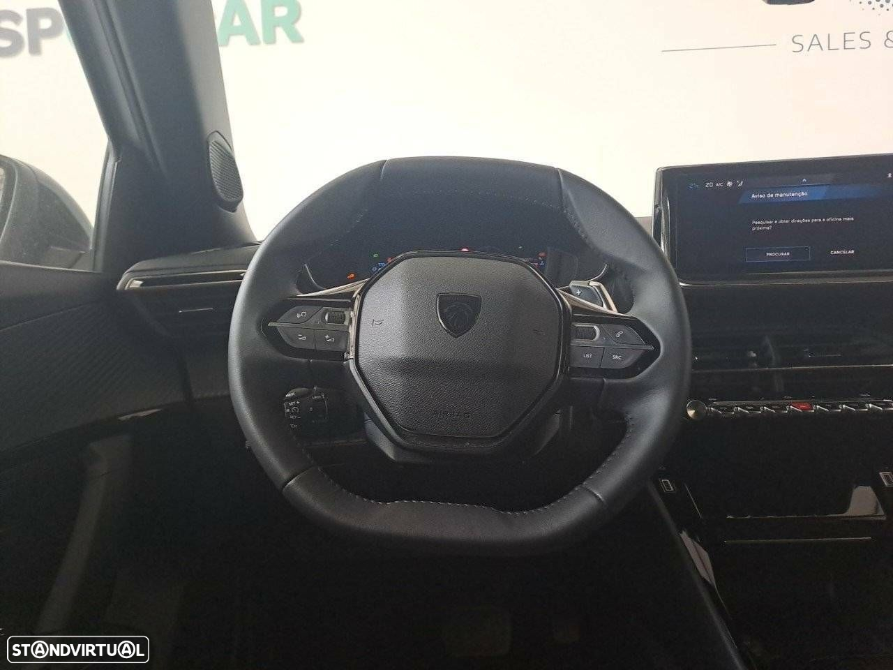 Peugeot 2008 1.2 PureTech Allure EAT8 - 12