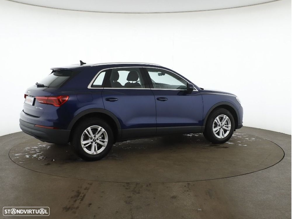 Audi Q3 - 11